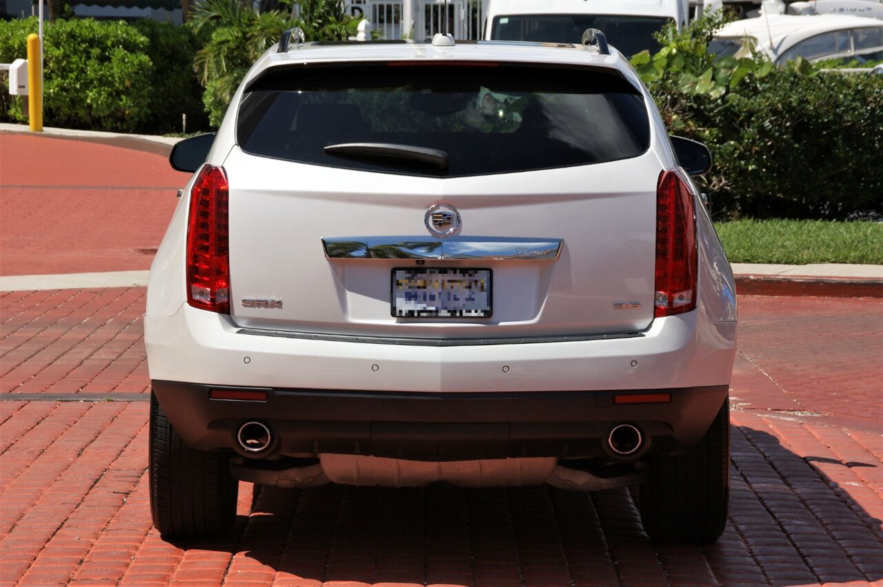 2015 Cadillac SRX Luxury Collection   - Photo 11 - Stuart, FL 34997