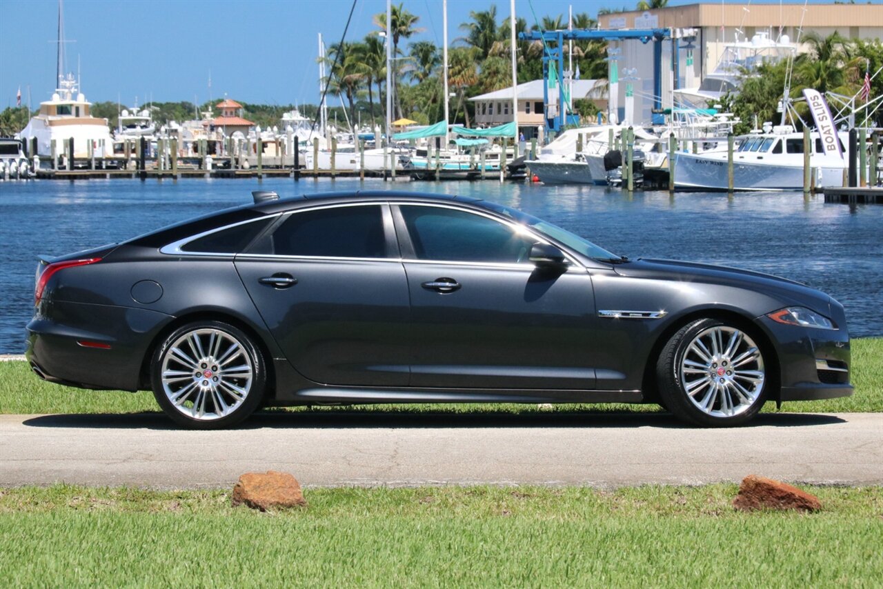 2017 Jaguar XJ R-Sport - Photo 7 - Stuart, FL 34997
