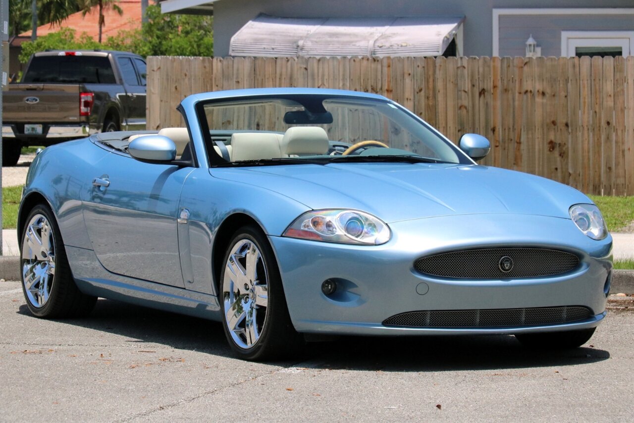 2007 Jaguar XK   - Photo 9 - Stuart, FL 34997