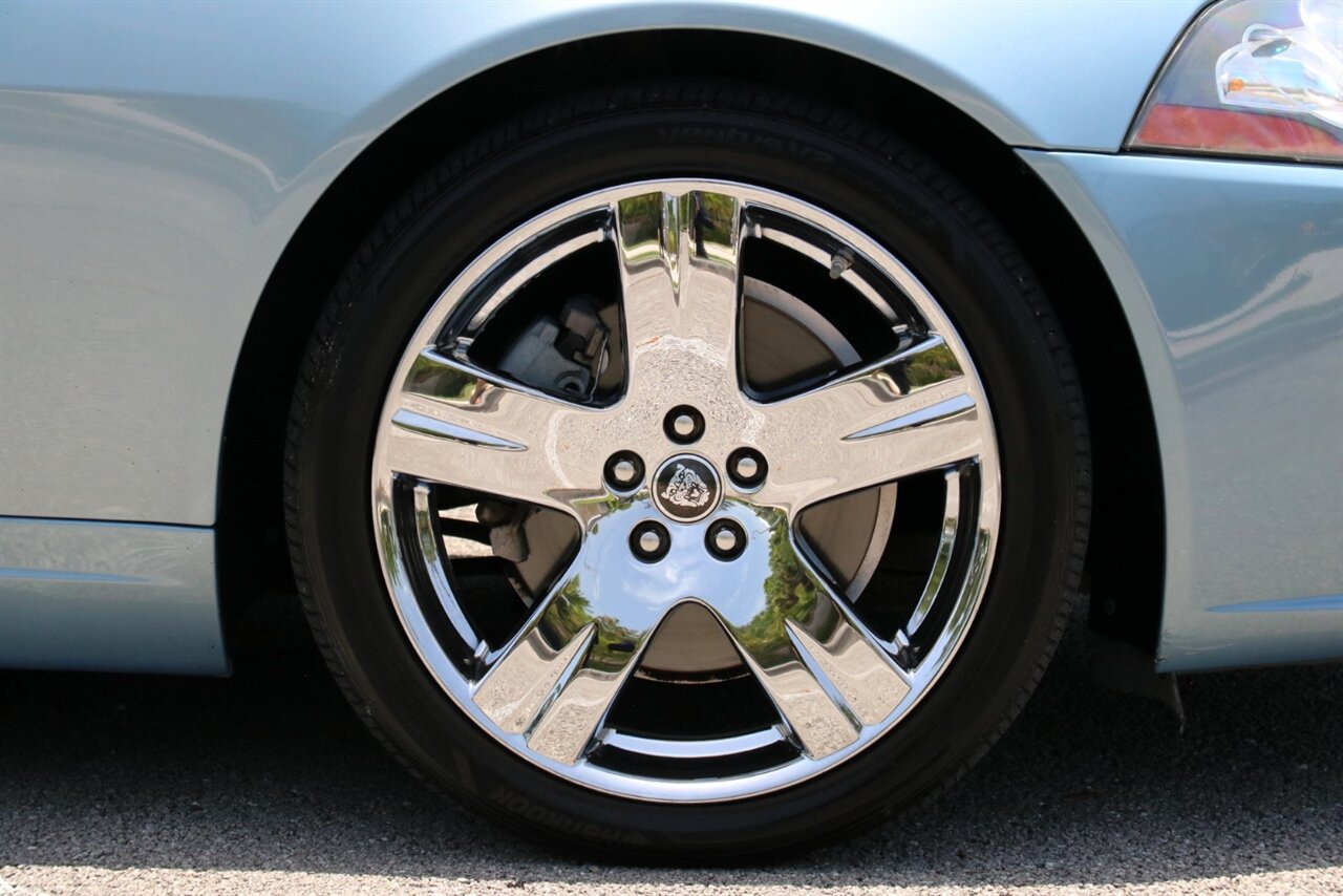 2007 Jaguar XK   - Photo 16 - Stuart, FL 34997
