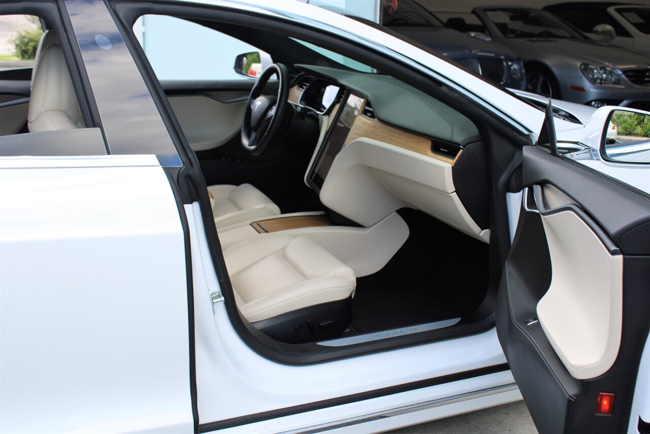 2020 Tesla Model S Long Range Plus   - Photo 22 - Stuart, FL 34997