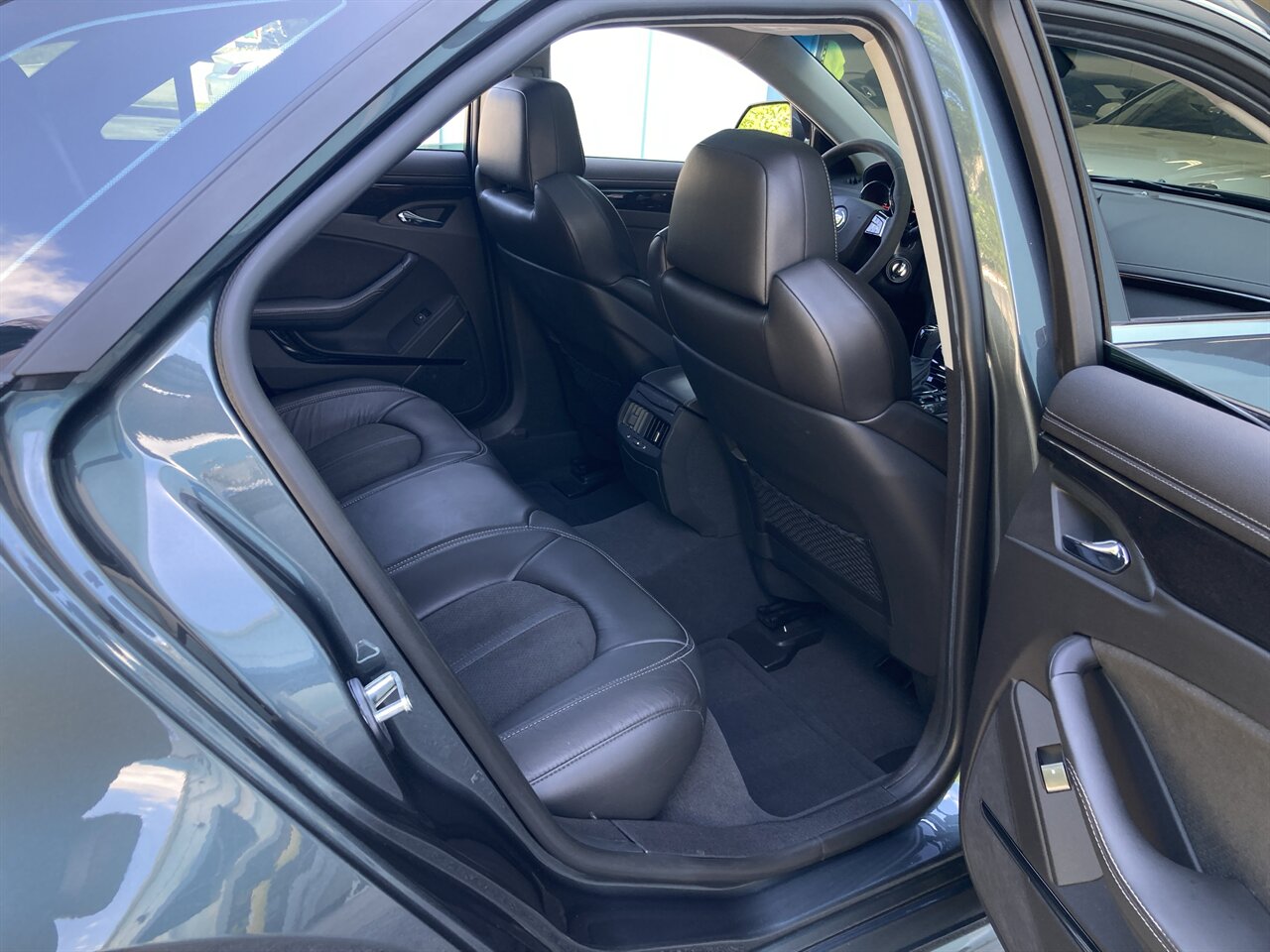 2012 Cadillac CTS-V   - Photo 20 - Stuart, FL 34997