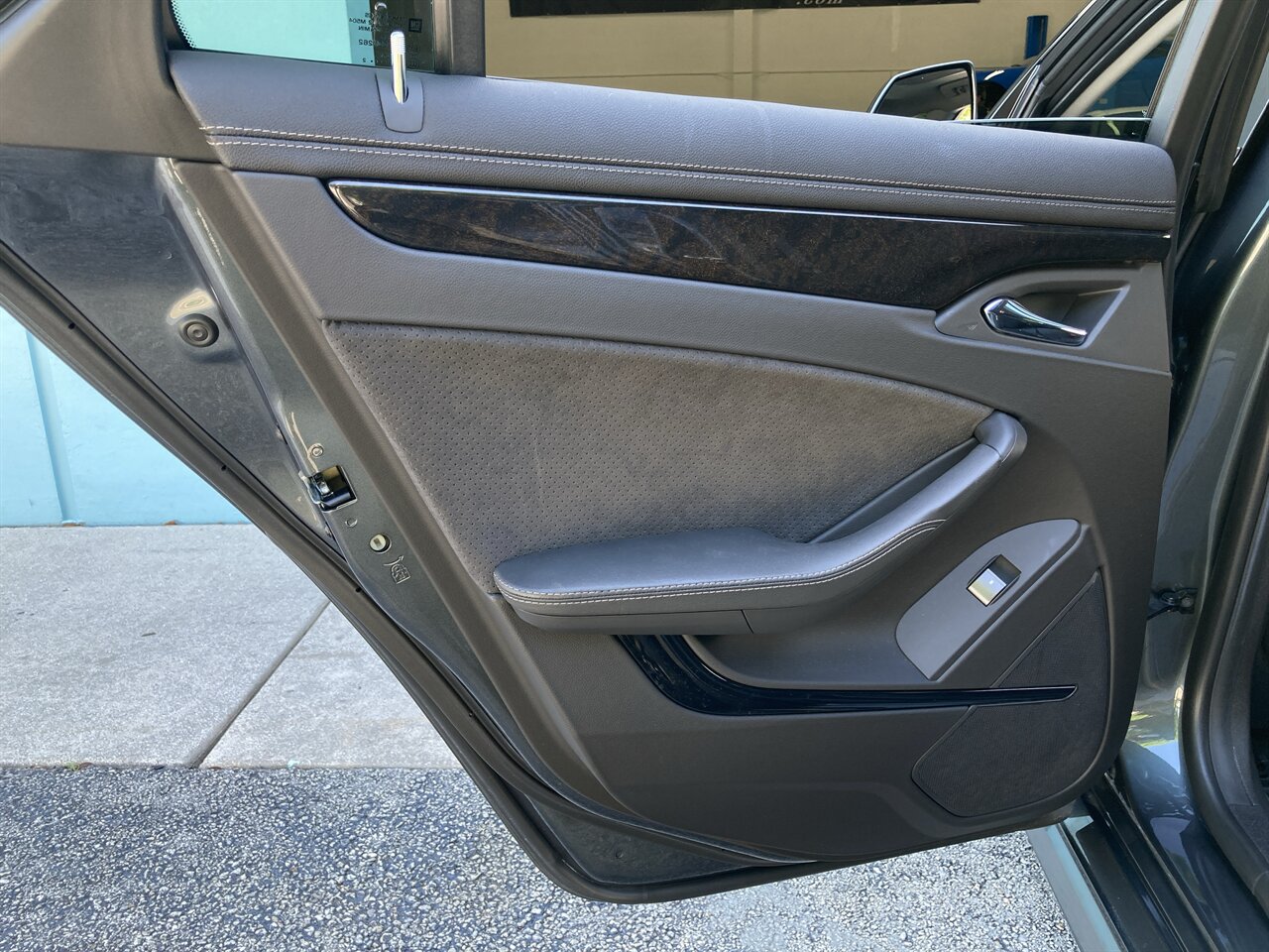 2012 Cadillac CTS-V   - Photo 41 - Stuart, FL 34997