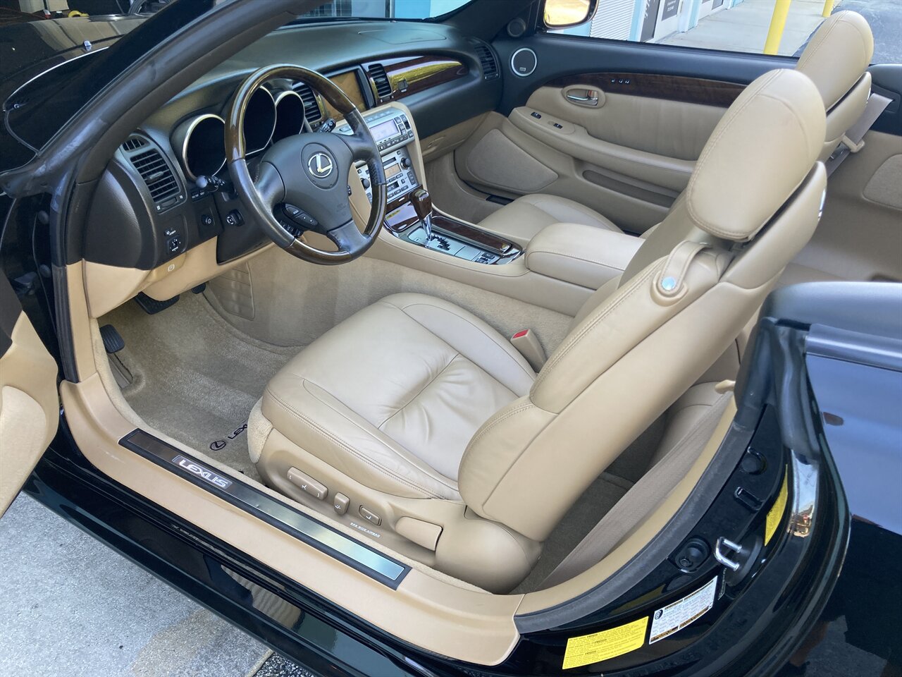 2009 Lexus SC 430 - Photo 14 - Stuart, FL 34997