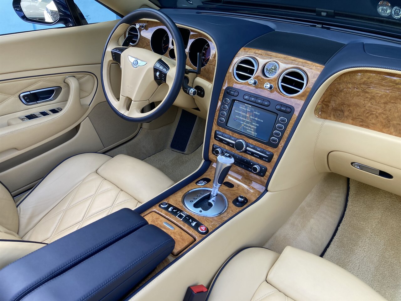 2011 Bentley Continental GTC Mulliner   - Photo 2 - Stuart, FL 34997