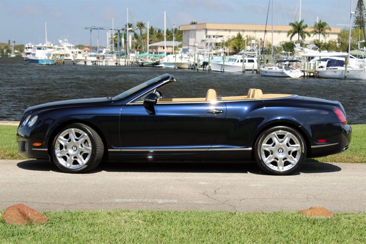 2011 Bentley Continental GTC Mulliner   - Photo 6 - Stuart, FL 34997