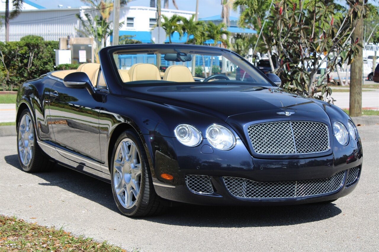 2011 Bentley Continental GTC Mulliner   - Photo 10 - Stuart, FL 34997