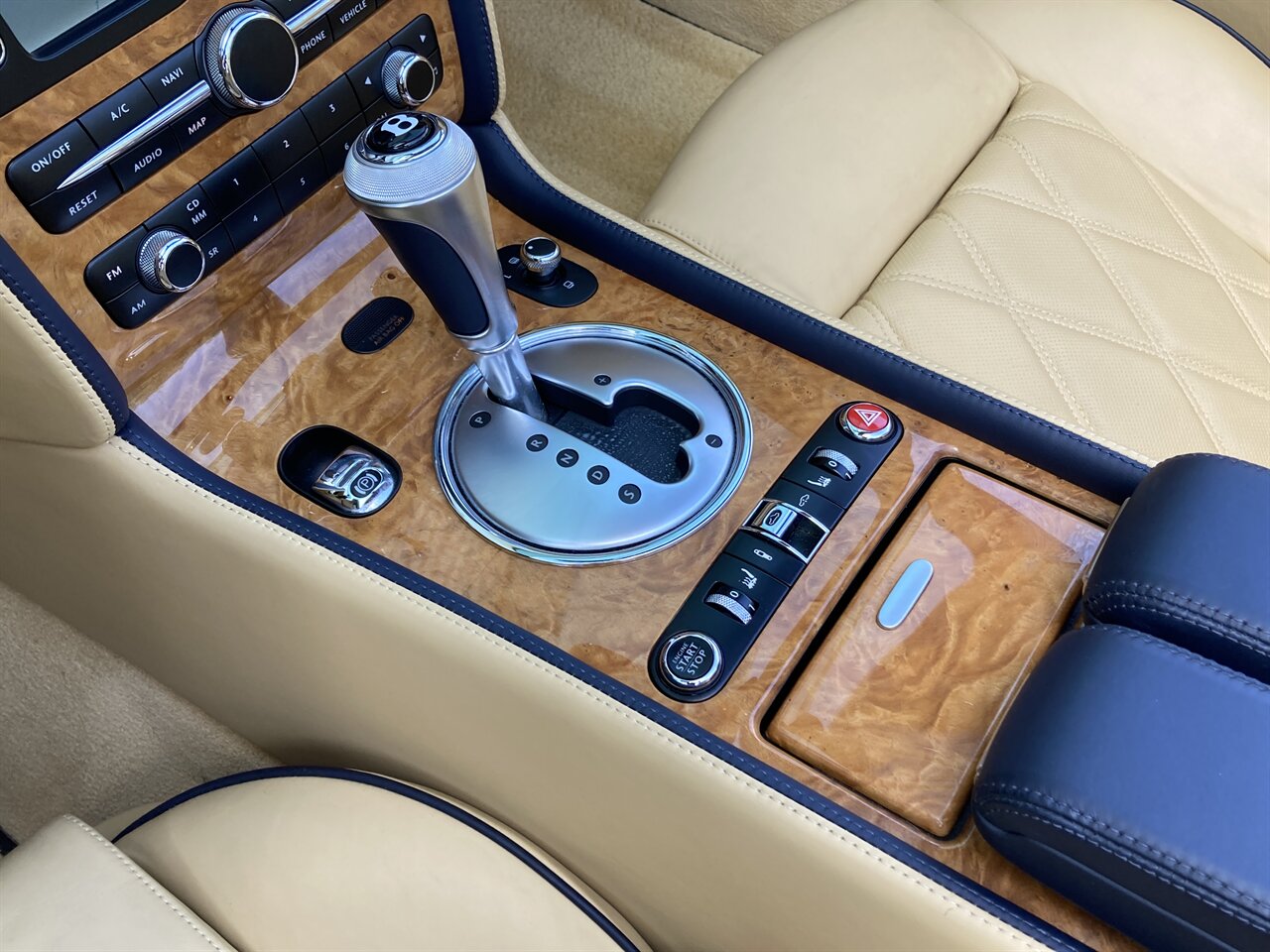 2011 Bentley Continental GTC Mulliner   - Photo 28 - Stuart, FL 34997