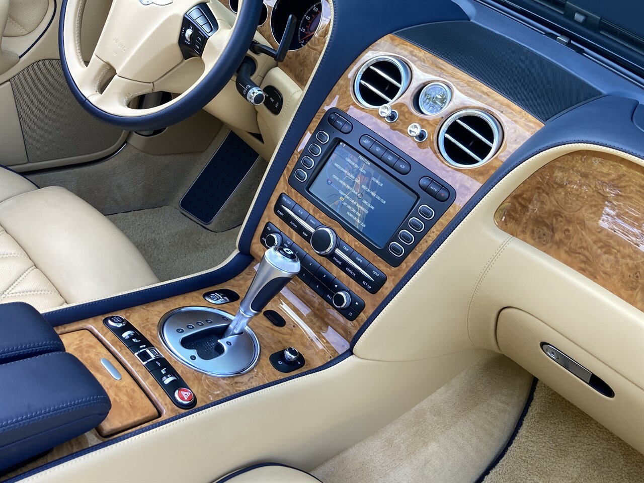 2011 Bentley Continental GTC Mulliner   - Photo 29 - Stuart, FL 34997