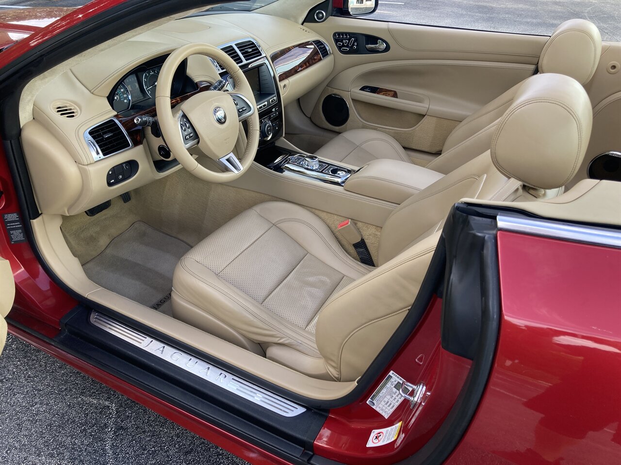 2014 Jaguar XK   - Photo 14 - Stuart, FL 34997