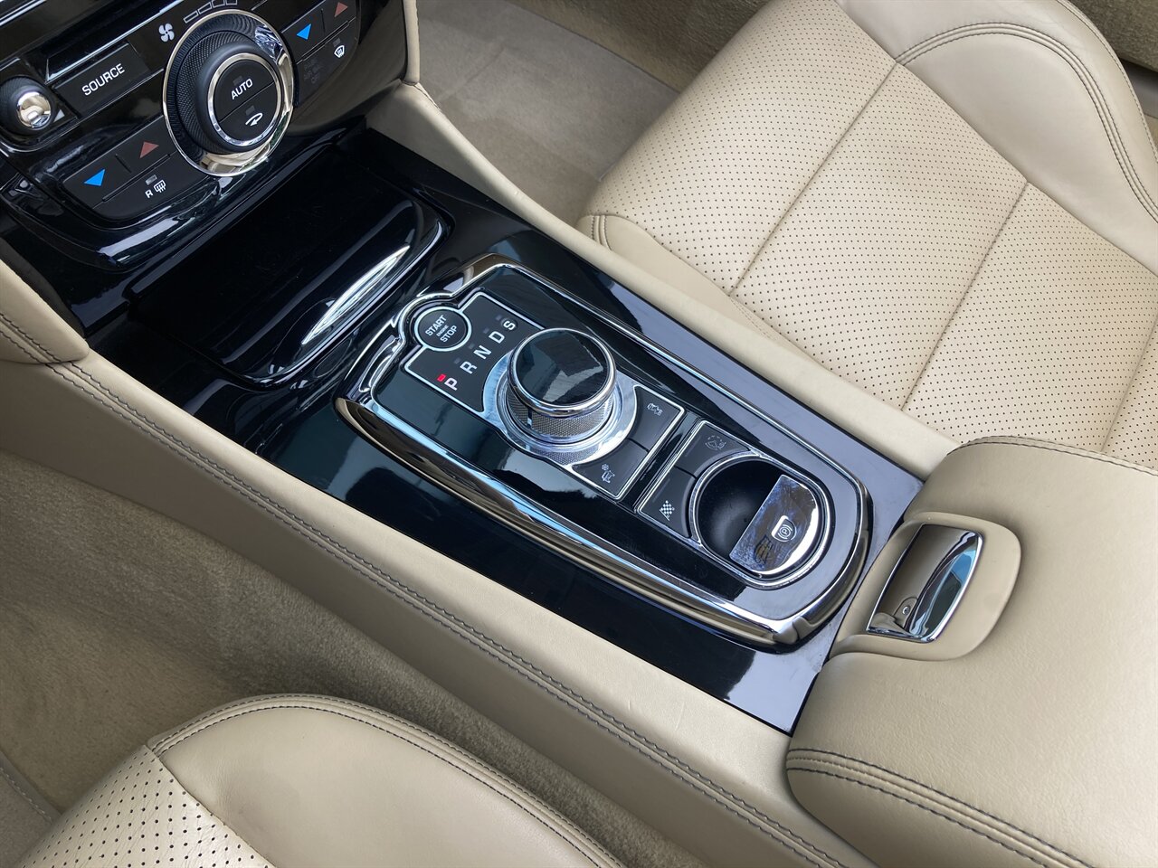 2014 Jaguar XK   - Photo 23 - Stuart, FL 34997