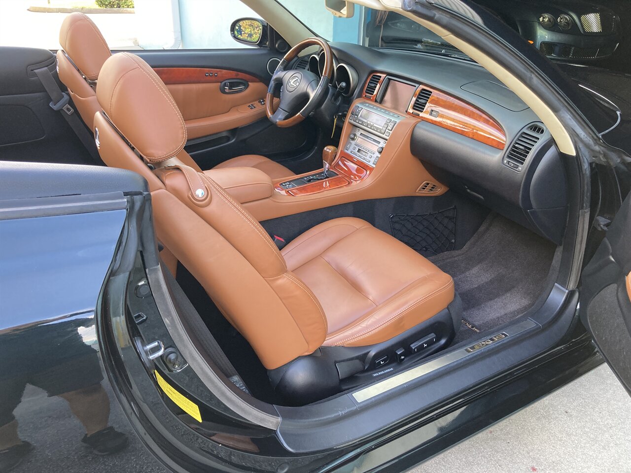 2005 Lexus SC 430   - Photo 17 - Stuart, FL 34997