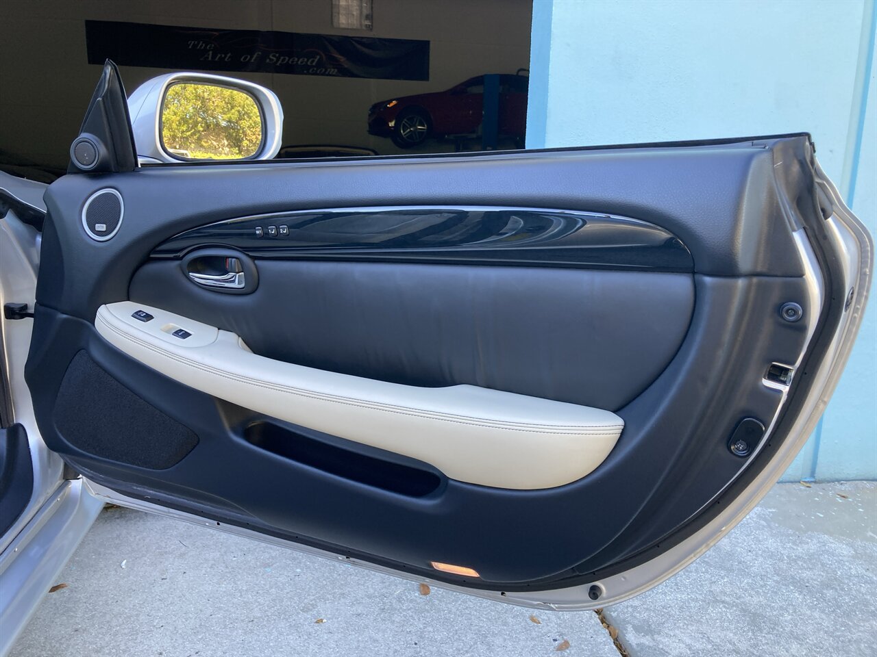 2009 Lexus SC 430 - Photo 32 - Stuart, FL 34997