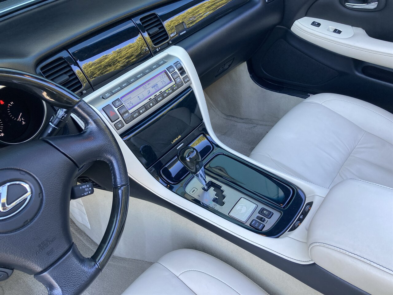 2009 Lexus SC 430 - Photo 23 - Stuart, FL 34997