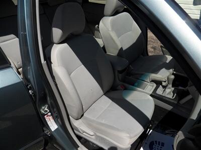 2011 Subaru Forester 2.5X Premium  AWD - Photo 13 - Mishawaka, IN 46545