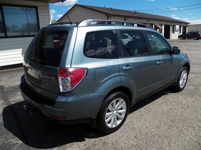 2011 Subaru Forester 2.5X Premium  AWD - Photo 7 - Mishawaka, IN 46545