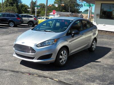 2015 Ford Fiesta S   - Photo 7 - Mishawaka, IN 46545