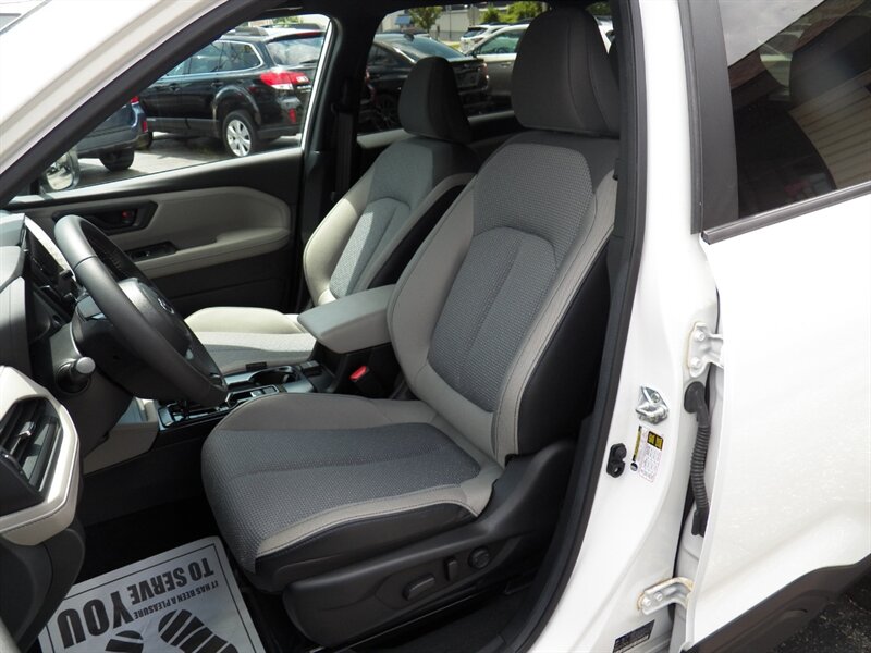 2026 Subaru Forester Premium AWD - Photo 6 - Mishawaka, IN 46545