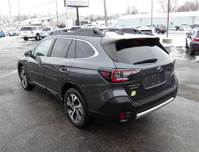 2020 Subaru Outback Limited AWD - Photo 5 - Mishawaka, IN 46545
