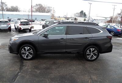 2020 Subaru Outback Limited AWD - Photo 6 - Mishawaka, IN 46545