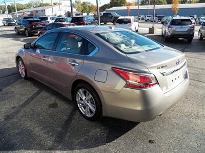 2014 Nissan Altima 2.5 SL - Photo 3 - Mishawaka, IN 46545