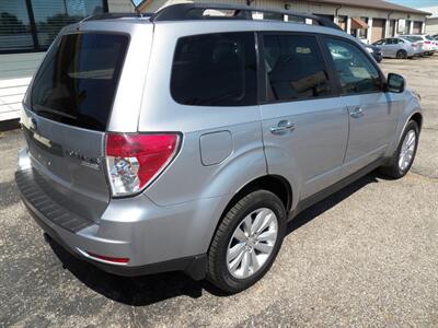 2012 Subaru Forester 2.5X Premium  AWD - Photo 2 - Mishawaka, IN 46545