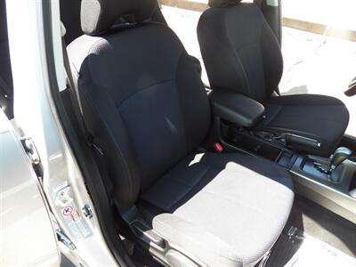 2012 Subaru Forester 2.5X Premium  AWD - Photo 13 - Mishawaka, IN 46545