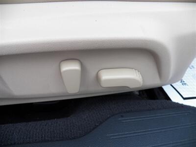 2017 Subaru Legacy 2.5i Limited AWD - Photo 15 - Mishawaka, IN 46545