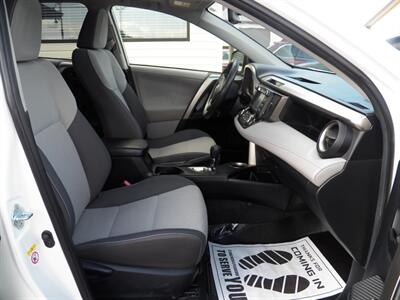 2013 Toyota RAV4 XLE AWD - Photo 12 - Mishawaka, IN 46545