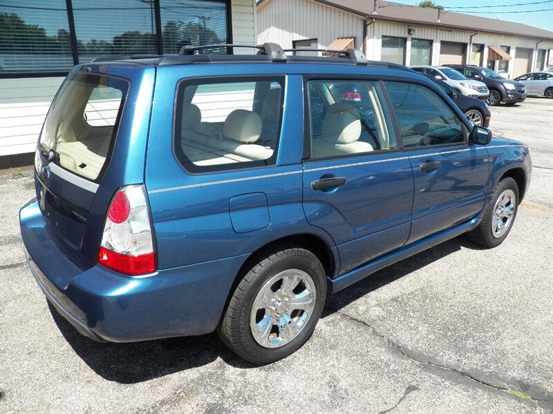 2007 Subaru Forester 2.5 X AWD - Photo 4 - Mishawaka, IN 46545