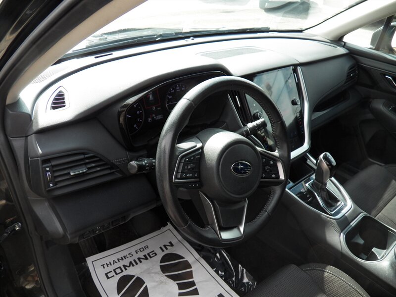 2024 Subaru Outback Premium AWD - Photo 6 - Mishawaka, IN 46545