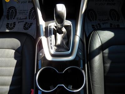2015 Ford Fusion SE AWD - Photo 18 - Mishawaka, IN 46545