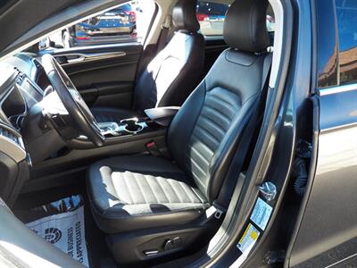2015 Ford Fusion SE AWD - Photo 8 - Mishawaka, IN 46545