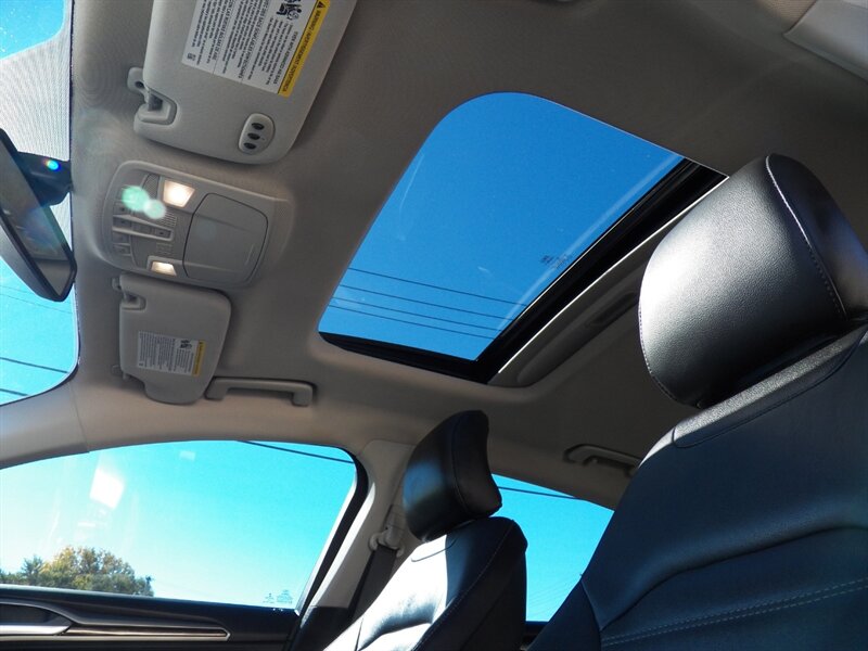 2015 Ford Fusion SE AWD - Photo 7 - Mishawaka, IN 46545