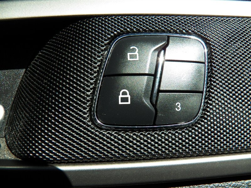2015 Ford Fusion SE AWD - Photo 28 - Mishawaka, IN 46545