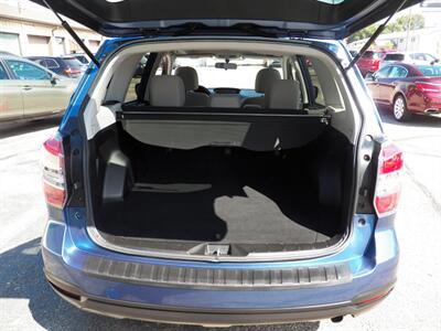 2015 Subaru Forester 2.5i Premium AWD - Photo 10 - Mishawaka, IN 46545