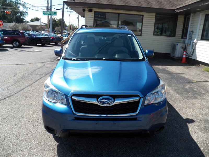 2015 Subaru Forester 2.5i Premium AWD - Photo 3 - Mishawaka, IN 46545