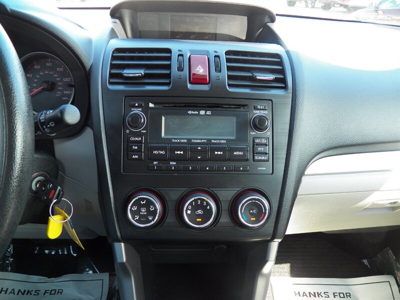 2015 Subaru Forester 2.5i Premium AWD - Photo 17 - Mishawaka, IN 46545