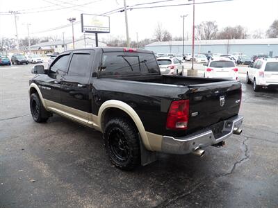 2011 RAM 1500 Laramie  4x4 - Photo 5 - Mishawaka, IN 46545