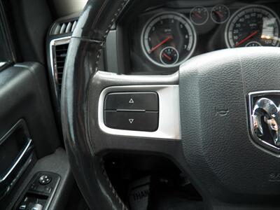 2011 RAM 1500 Laramie  4x4 - Photo 32 - Mishawaka, IN 46545