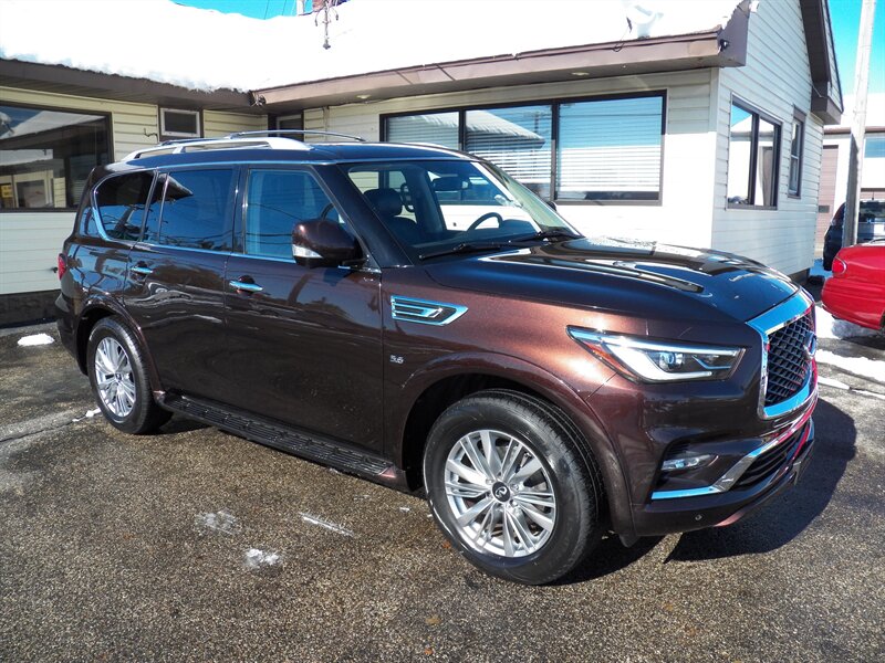 2018 INFINITI QX80 Base's photo
