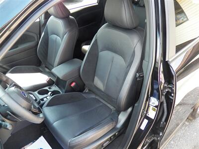 2025 Subaru Forester Touring  AWD - Photo 8 - Mishawaka, IN 46545