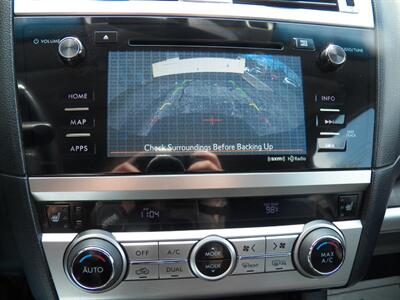 2015 Subaru Outback 2.5i Limited AWD - Photo 16 - Mishawaka, IN 46545