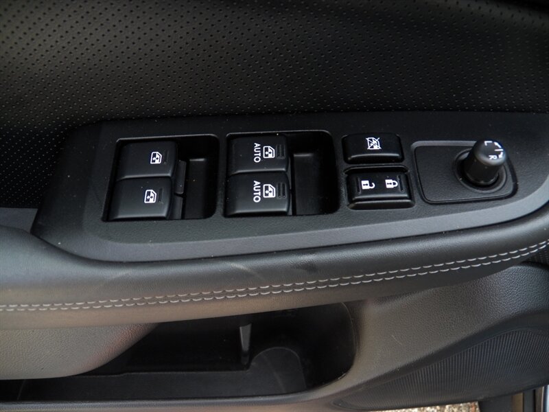2015 Subaru Outback 2.5i Limited AWD - Photo 17 - Mishawaka, IN 46545