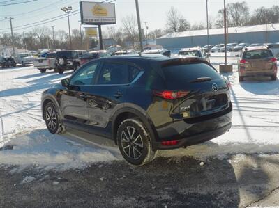 2018 Mazda CX-5 Touring   - Photo 5 - Mishawaka, IN 46545