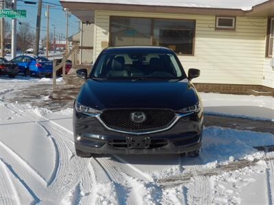 2018 Mazda CX-5 Touring   - Photo 8 - Mishawaka, IN 46545