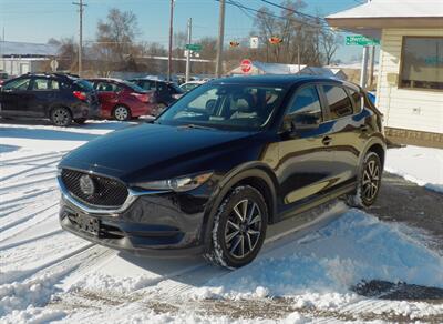 2018 Mazda CX-5 Touring   - Photo 7 - Mishawaka, IN 46545