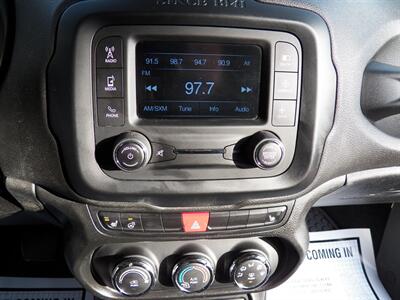 2016 Jeep Renegade Latitude - Photo 13 - Mishawaka, IN 46545