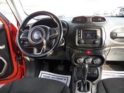 2016 Jeep Renegade Latitude - Photo 12 - Mishawaka, IN 46545