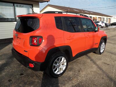 2016 Jeep Renegade Latitude - Photo 2 - Mishawaka, IN 46545